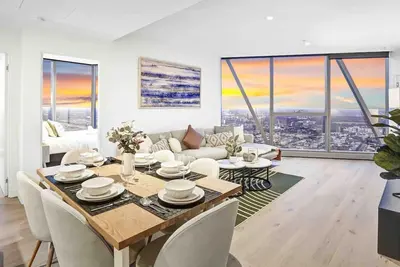 Image de Free Parking| Lux Cityscape 3b2b w/Pool+Gym+Sauna