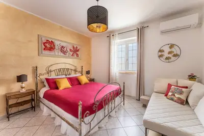 Image de Suite elegante e Romantica con Vasca Idromassaggio e Divano Letto