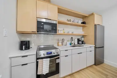 Image de Mediterranean Villa Vibes #6 at East Downtown