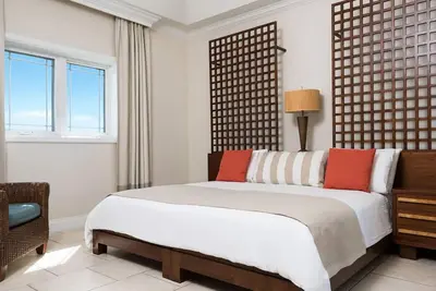 Image de 2 Br Oceanfront, All-Inclusive Suite at Alexandra Resort