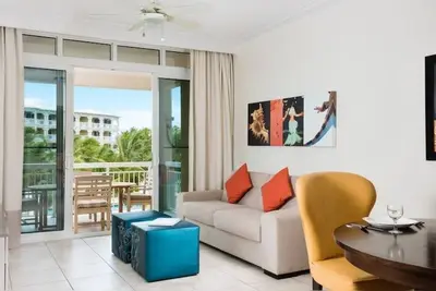 Image de Family-Friendly Paradise | 2 Garden Suites, Kids Stay Free, Pool, Beach Access