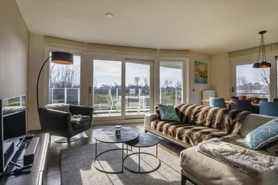 Image de Appartement spacieux avec vue sur le moulin