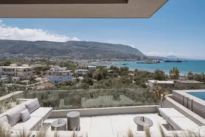 Image de Sea View Escape offers panoramic views of Souda Bay