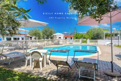 Image de Cottage Sole with pool garden relax sea view by Sicily Home Solutions