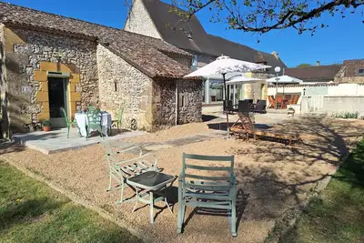Image de Charming 1-bedroom cottage 'La Boulangerie' with beautiful garden and pool.