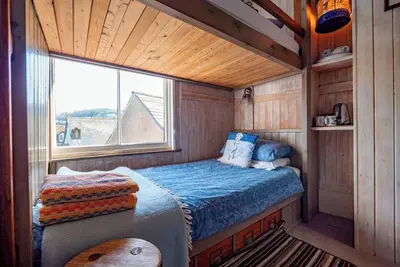 Image de B&B Bunk Room Above Café Alf Resco in Dartmouth