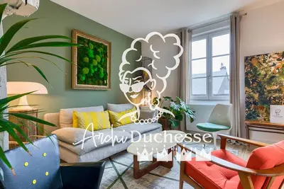 Image de Bob, surprenante maison avec parking en centre