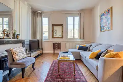 Image de Fontenelle, magnifique F3 Haussmanien à Rouen