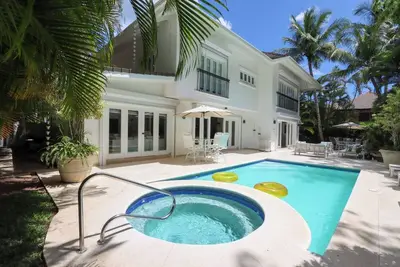 Image de Enjoy an exclusive stay in this elegant villa in Casa de Campo.