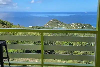 Image de Sunset Escape Villa, 2 bedroom, hot tub, outdoor shower! Plan your Escape now!