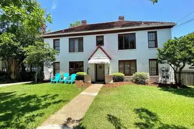 Image de Quadplex in Belhaven