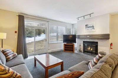 Image de Village at Your Doorstep – Ground Floor Condo - 103 Cachet Crossing