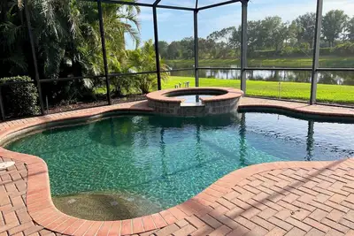 Image de 608 Beautiful pool housei with gorgeous view and golf membership