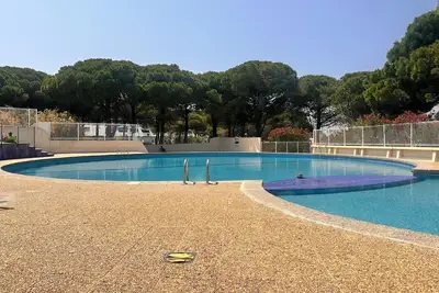 Image de Le Quai aux Fleurs - Résidence avec piscine proche de la mer