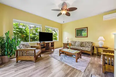 Image de A/C • Pool/Spa • W/D • Walk to Poipu Beach 413, Spectacular Garden Oasis w/ W/D and Ac, Pool