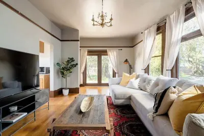 4br Historic Soul District Remodel w Detached Unit