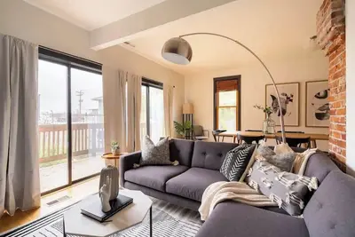 Image de Scandinavian Loft ~ Local Espresso & Boutiques