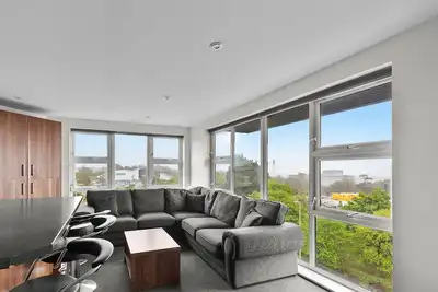 Image de 5 Bed Apartment @ Derriford Stays by Pureserviced