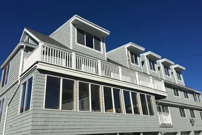 Beachfront Getaway Across from Long Sands Beach
