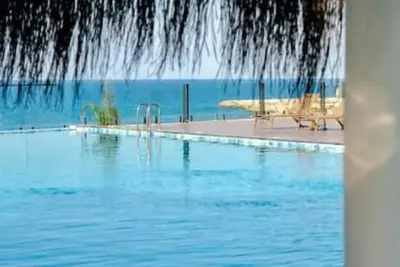 Image de Dream apartment by the sea: Infinity pool + golf resort