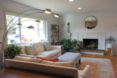 Image de Family Friendly, South Boulder home close to Hiking Trails, WiFi and Fenced yard