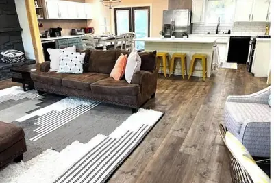 Image de Lake House 3 Bedroom - Boat Parking. 5mi to dock