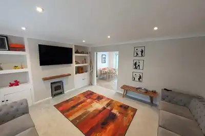 Image de 3 Bed-Sleeps 5-Garden-Parking-Pets