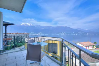 Casa Zaira 1, Caviano, Switzerland