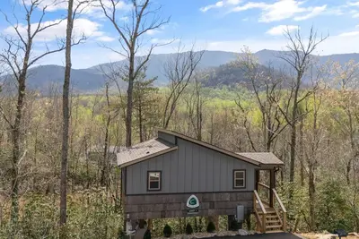 Image de Hot Tub & Mountain View #1 | 24 min to Gatlinburg