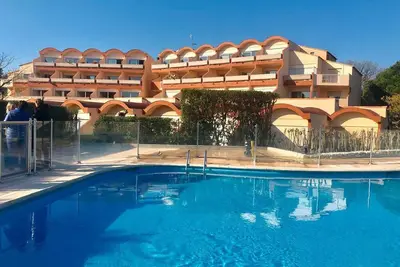 Image de Cosy 2 pièces dans résidence avec piscine