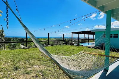 Image de Charming Cottage 2 with Pool, WiFi and Ac in gorgeous Christiansted