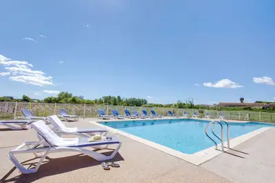 Image de Maison Cosy + Piscine Extérieure Chauffée