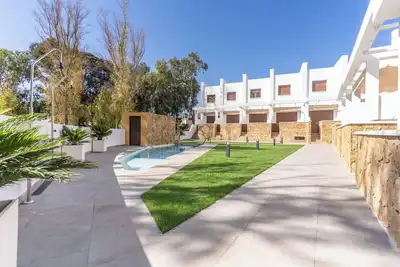 Image de Mediterranean calm, cozy home with terrace in residential complex with pool