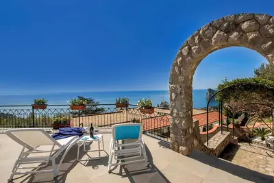 Image de Villa à Massa Lubrense avec 4 chambres à coucher, 10 couchages