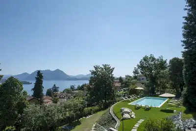 Image de Villa à Baveno avec 5 chambres à coucher, 10 couchages