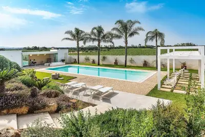 Villa à Trapani avec 5 chambres à coucher, 10 couchages