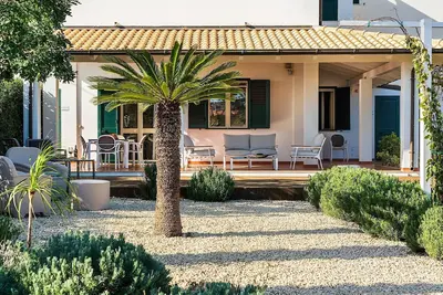 Image de Maison de vacances à Reitani avec 2 chambres à coucher, 5 couchages