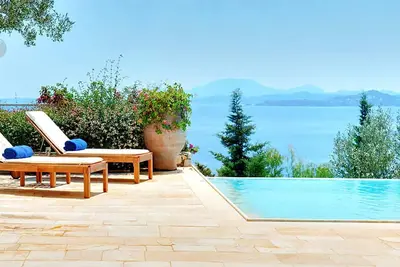 Image de Villa à Corfou avec 4 chambres à coucher, 10 couchages