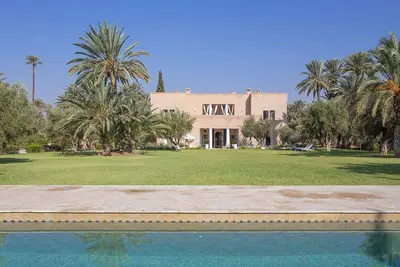 Image de Villa à Douar Oulad Ali avec 8 chambres à coucher, 16 couchages