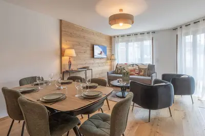 Image de Appartement moderne 3 chambres, skis aux pieds, idéal pour 6 personnes