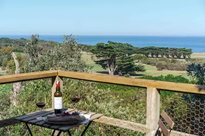 Image de Cleversley Cottage - Ocean Views, Pets, Golf