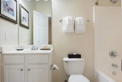 Santee Condo: 2br/2ba, 3 Beds