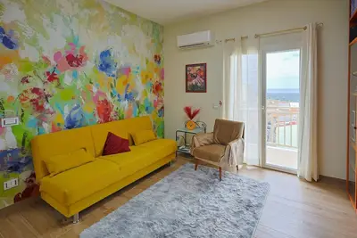 Venere Apartment cozy apartment in Sicily overlooking the Mediterranean Sea