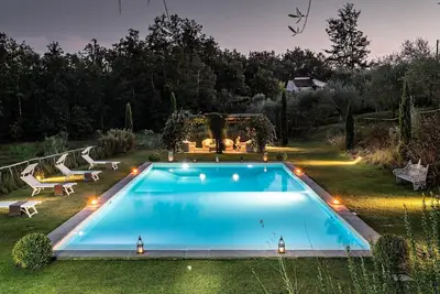 Romantic Farmhouse with Oversize Panoramic Pool