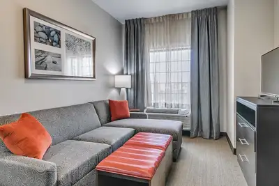 Image de King Suite. Free Breakfast Buffet. Near Texas Tech University!