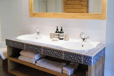 Image de Le Chalet Saanen: Experience the pinnacle of alpine living at Le Chalet Saanen