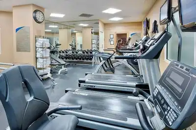 Image de Oxon Hill Getaway: 2 Bed/2 Bath Apt 34 chars