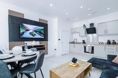 Image de Modern Luxe Bradford City Centre Apartment with Free Parking