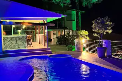 Image de House with 4 suites and swimming pool Praia do Morro.