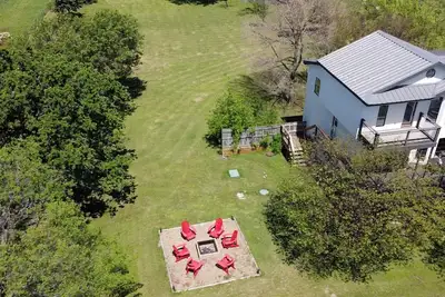 Image de A dream retreat on the water - The Lakeland House